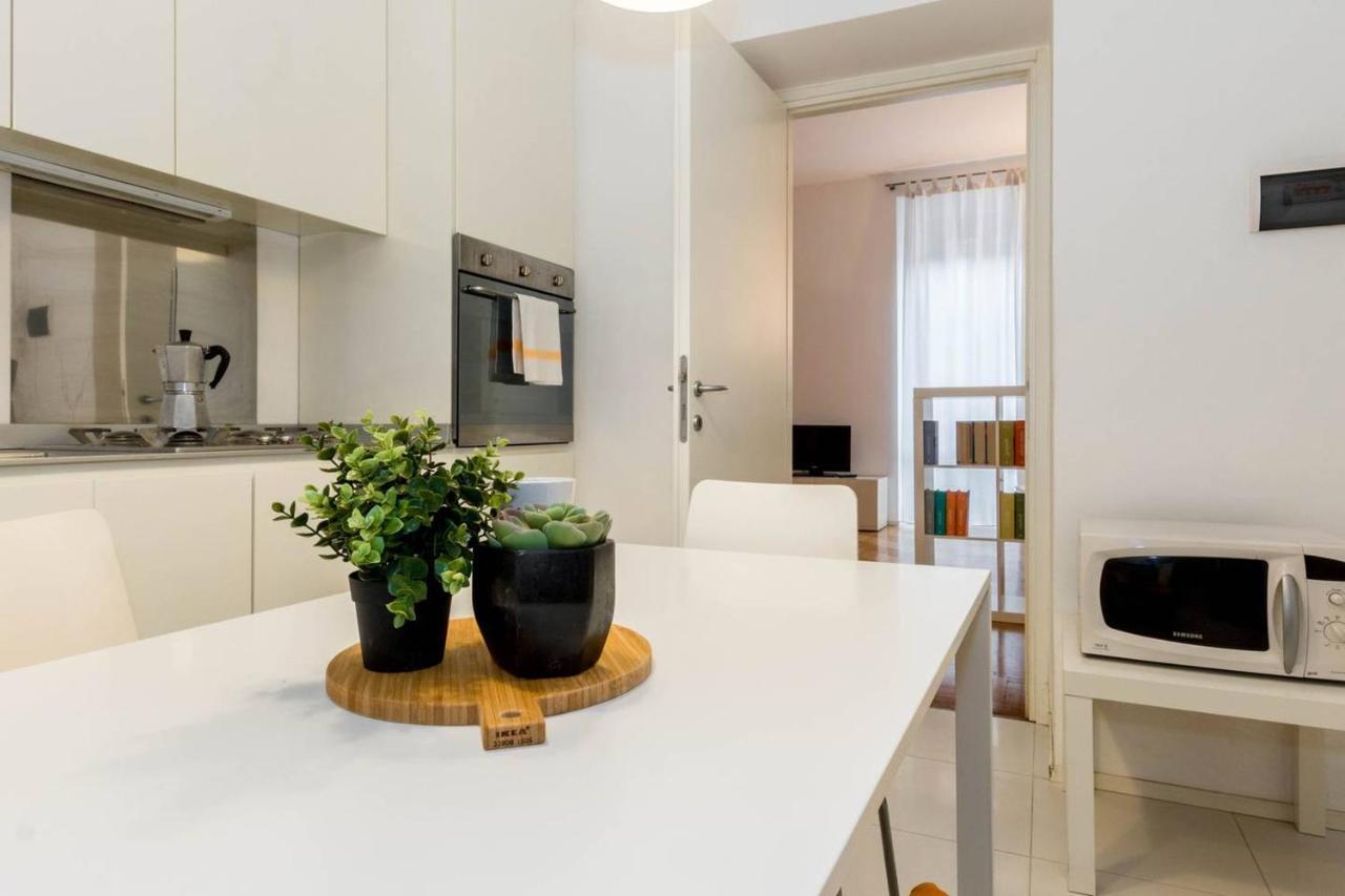 ALTIDO Darsena Apartment Milano Exteriör bild