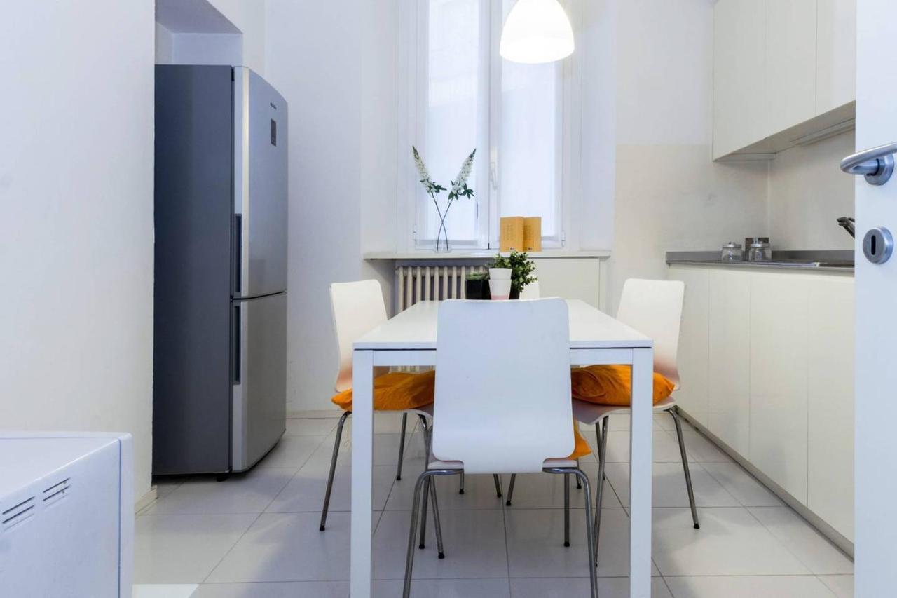 ALTIDO Darsena Apartment Milano Exteriör bild