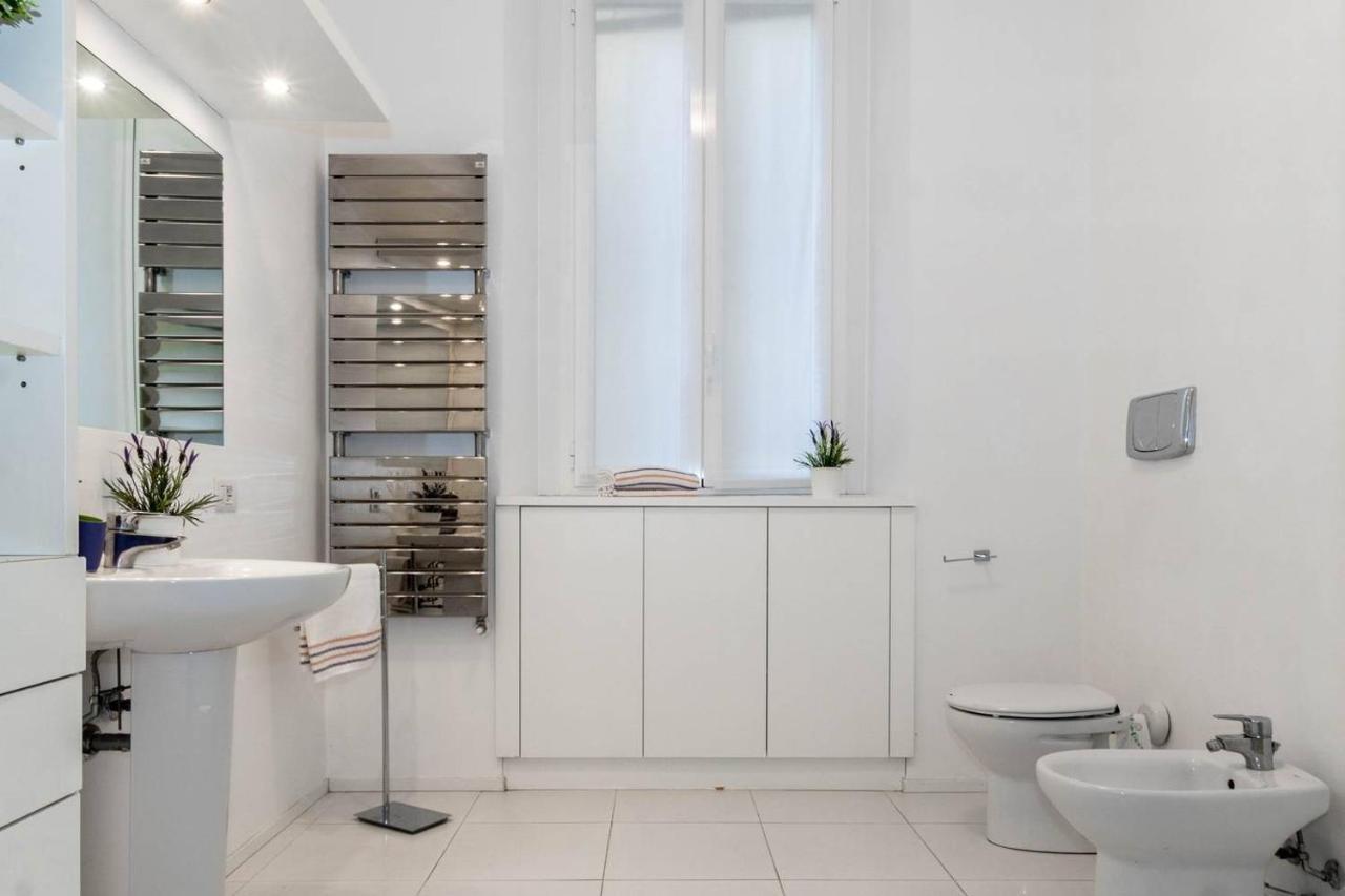 ALTIDO Darsena Apartment Milano Exteriör bild